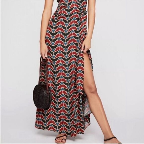 Free People Siren Ring Wrap Dress Maxi Side Tie Geo Printed - Picture 4 of 15